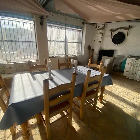Cortijo Perejil, A Tranquil Mountain Escape & Private Pool Apartman Oria